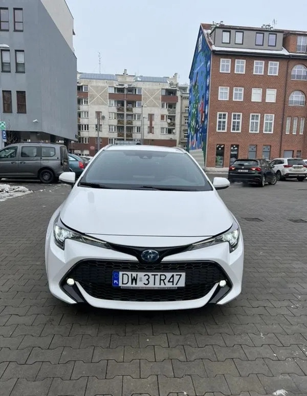 toyota zachodniopomorskie Toyota Corolla cena 75000 przebieg: 178000, rok produkcji 2019 z Wrocław